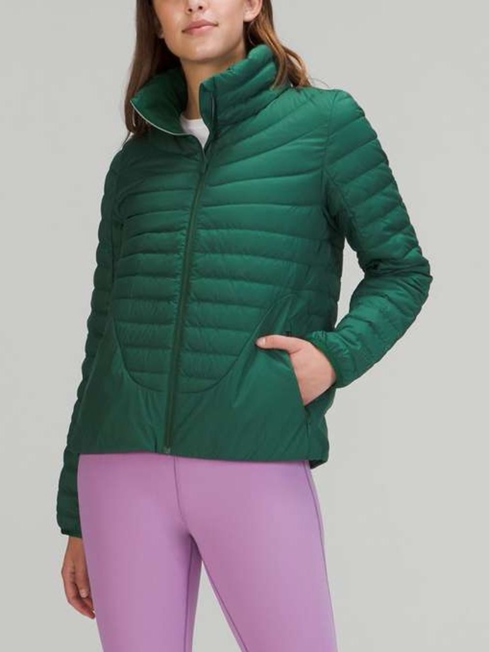 Lululemon Lightweight Relaxed-Fit Down
Jacket
Everglade Green
Size 0